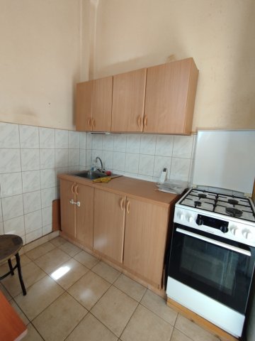 Eladó téglalakás, Győrött 60.85 M Ft, 2 szobás