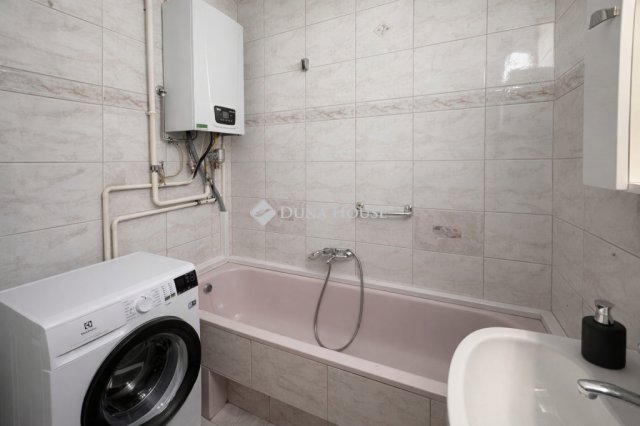 Eladó téglalakás, Budapesten, XI. kerületben 109 M Ft, 2 szobás