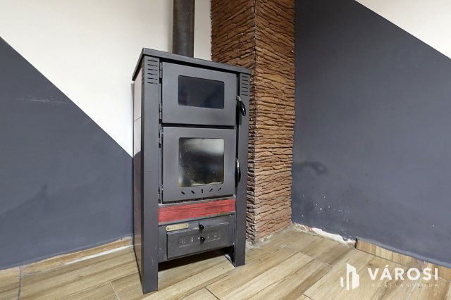 Eladó családi ház, Recsken 7 M Ft, 4 szobás