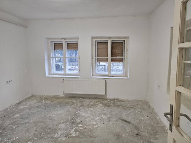 Eladó családi ház, Tibolddarócon 12 M Ft, 2 szobás