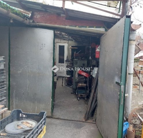 Eladó ipari ingatlan, Budapesten, XXI. kerületben 46 M Ft