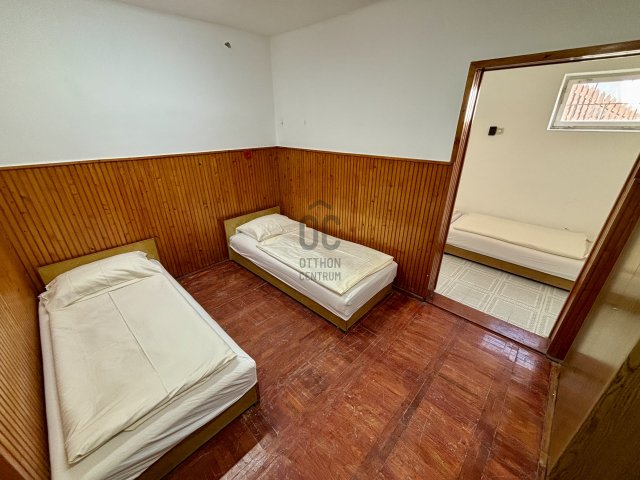 Kiadó családi ház, albérlet, Hajdúszoboszlón 2500 E Ft / hó