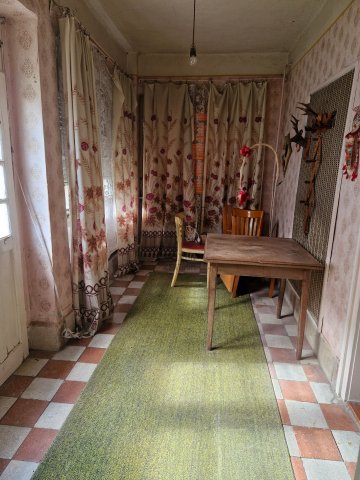 Eladó családi ház, Abonyban 15.9 M Ft, 2 szobás