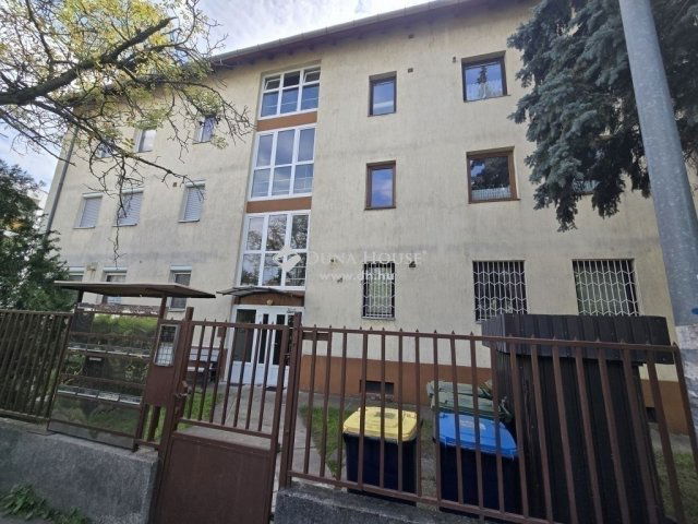 Eladó téglalakás, Budapesten, XIV. kerületben 105 M Ft, 3 szobás