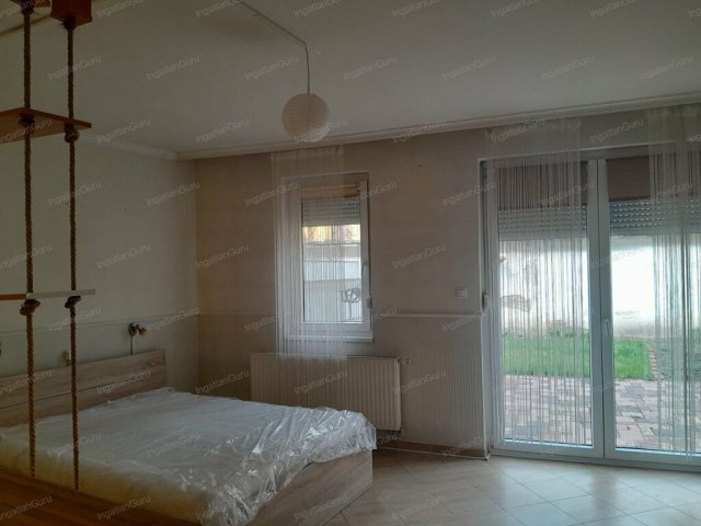 Eladó téglalakás, Kecskeméten 65 M Ft, 1 szobás