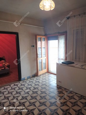 Eladó családi ház, Csörnyeföldön 14.9 M Ft, 4 szobás