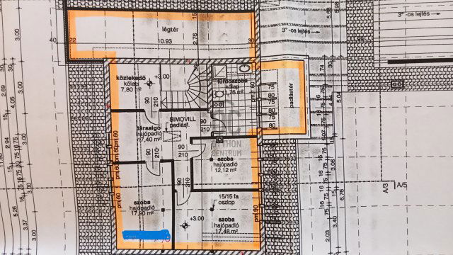 Eladó téglalakás, Szekszárdon 110 M Ft, 5 szobás