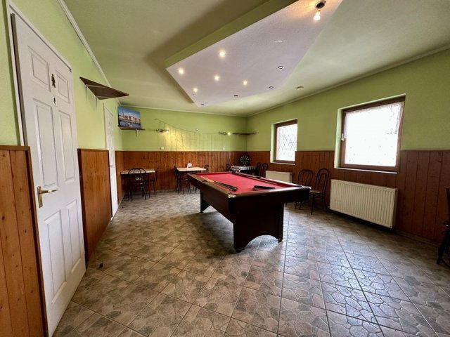 Eladó üzlethelyiség, Nyáregyházán 75 M Ft