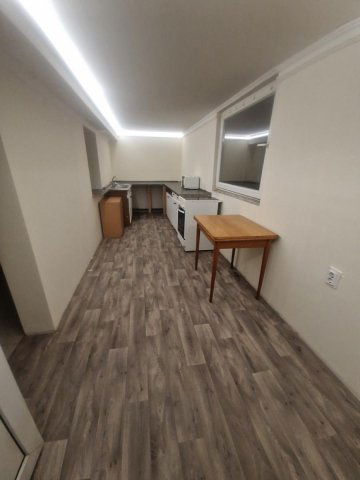 Eladó családi ház, Budapesten, XXI. kerületben 27 M Ft, 1 szobás
