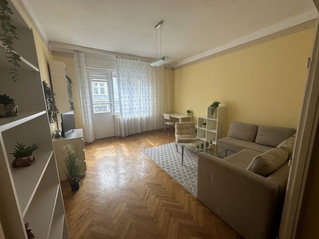 Kiadó téglalakás, albérlet, Budapesten, I. kerületben, 2 szobás
