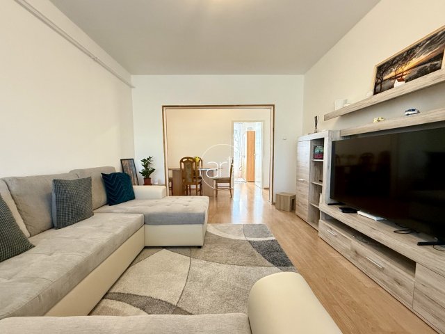 Eladó panellakás, Szegeden, Nyitra utcában 49.9 M Ft, 1+1 szobás