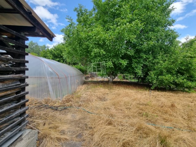 Eladó családi ház, Székesfehérvárott 165 M Ft, 7+1 szobás