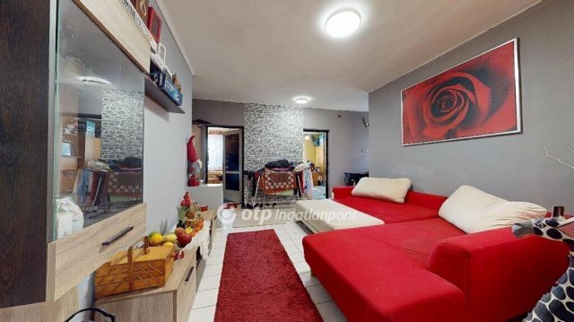 Eladó családi ház, Levelek 39 M Ft, 4 szobás