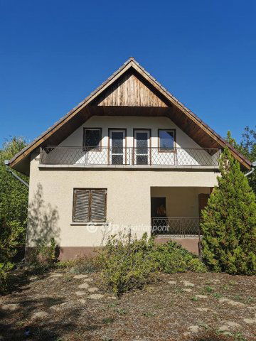 Eladó nyaraló, Cegléden 30 M Ft, 1 szobás / költözzbe.hu