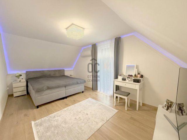 Eladó ikerház, Gyálon 149 M Ft, 6 szobás / költözzbe.hu