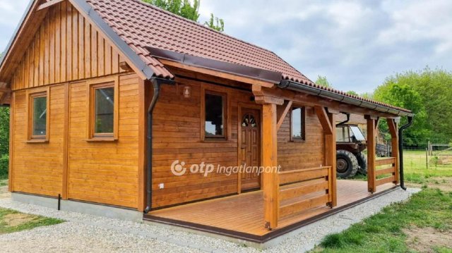 Eladó nyaraló, Nemesbükön 21.9 M Ft, 1 szobás