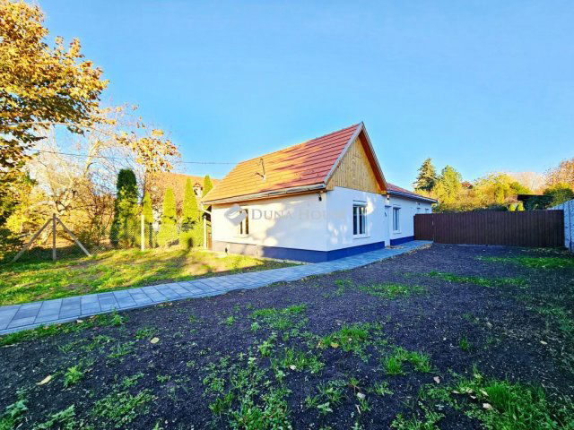 Eladó családi ház, Gödön 104.9 M Ft, 4 szobás