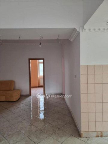 Eladó családi ház, Dabronyon 35.99 M Ft, 3+1 szobás