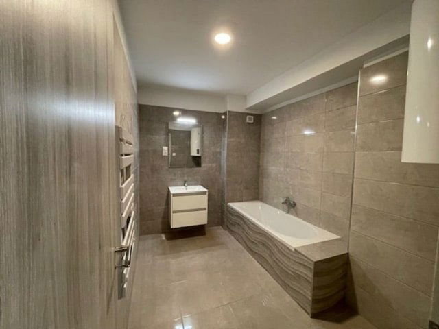 Kiadó téglalakás, albérlet, Érden 290 E Ft / hó, 3 szobás