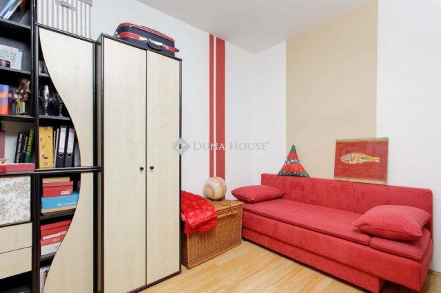 Eladó téglalakás, Mosonmagyaróváron 52.99 M Ft, 3 szobás