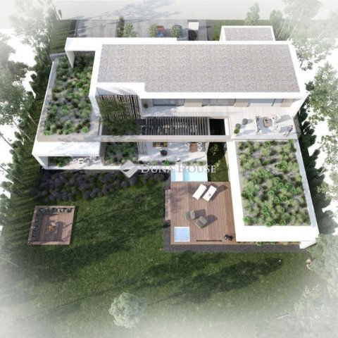 Eladó családi ház, Győrött 2667 M Ft, 6 szobás