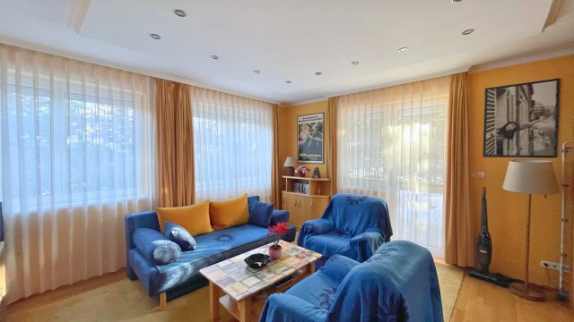 Eladó téglalakás, Budapesten, XII. kerületben 165 M Ft