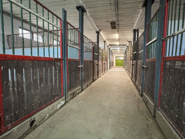 Kiadó mezogazdasagi ingatlan, Fóton 700 E Ft / hó