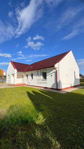 Eladó családi ház, Vonyarcvashegyen 206.25 M Ft, 5 szobás