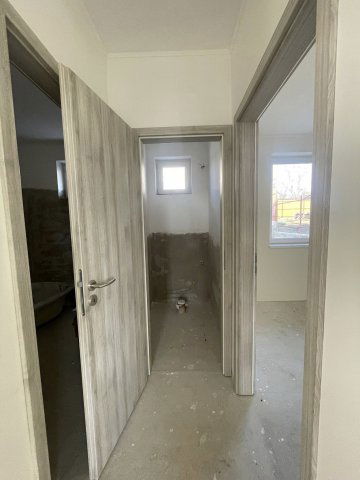 Eladó családi ház, Kozármislenyen 90.99 M Ft, 2 szobás