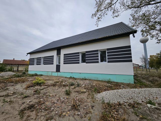 Eladó családi ház, Szatymazon 70 M Ft, 4 szobás