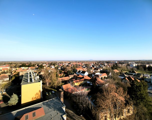 Eladó panellakás, Celldömölkön 31.9 M Ft, 2+1 szobás