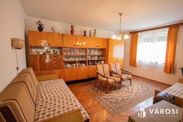 Eladó családi ház, Bázakerettyén 12.8 M Ft, 2 szobás