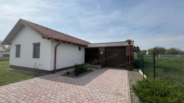 Eladó családi ház, Dunaszigeten 89.9 M Ft / költözzbe.hu
