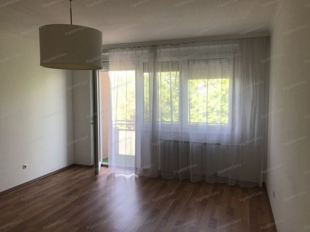 Kiadó panellakás, albérlet, Kecskeméten 130 E Ft / hó, 1 szobás