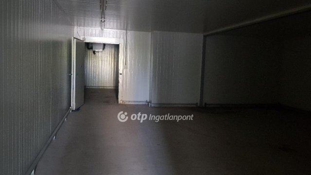 Kiadó ipari ingatlan, Szekszárdon 187 E Ft / hó