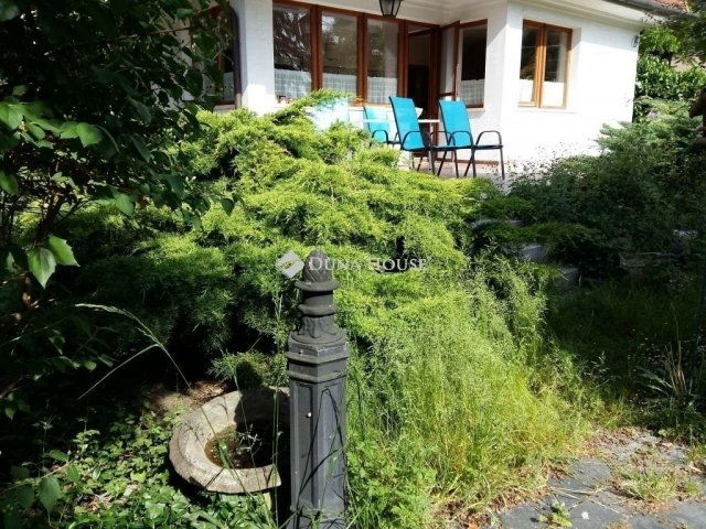 Eladó családi ház, Budapesten, III. kerületben 215 M Ft