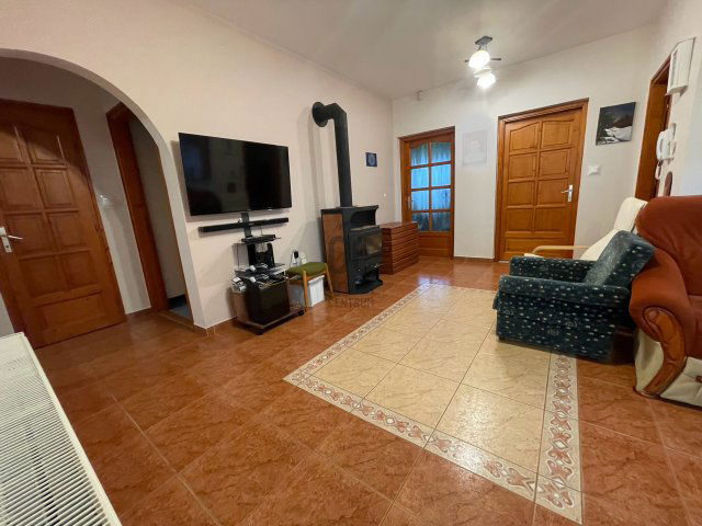 Kiadó családi ház, albérlet, Nyíregyházán 250 E Ft / hó