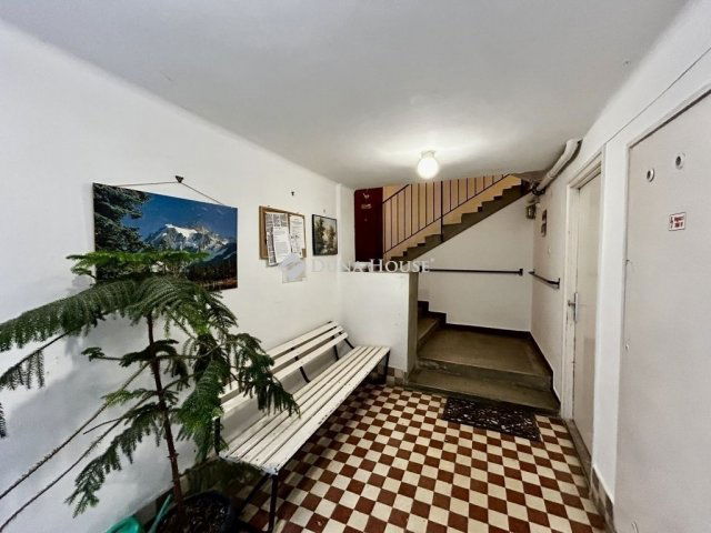 Eladó téglalakás, Budapesten, II. kerületben 105 M Ft, 2 szobás