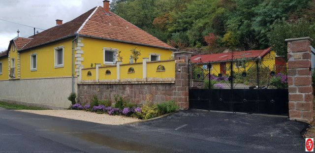 Eladó családi ház, Cserépváralja 57.9 M Ft, 5 szobás