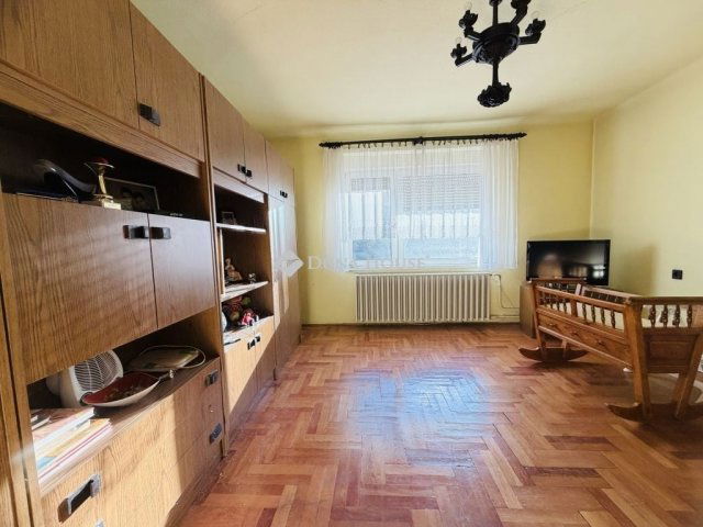 Eladó családi ház, Pilisszentivánon 58 M Ft, 4 szobás