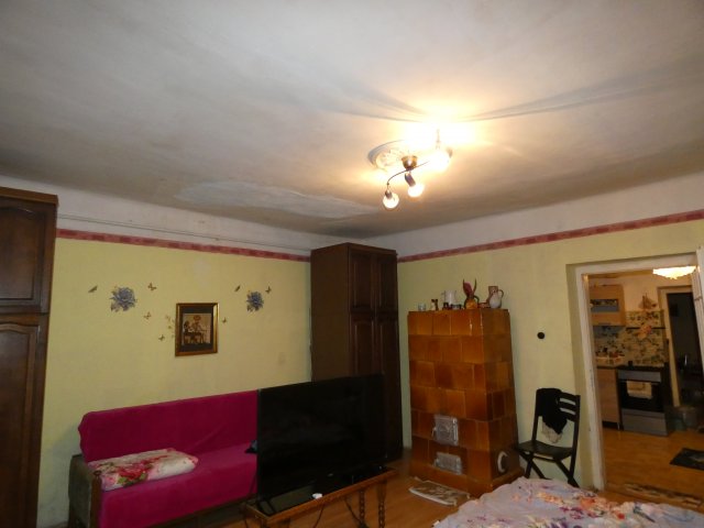 Eladó családi ház, Bujon 8.5 M Ft, 3 szobás