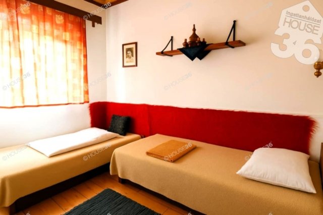 Eladó nyaraló, Lakitelken 28.9 M Ft, 2 szobás