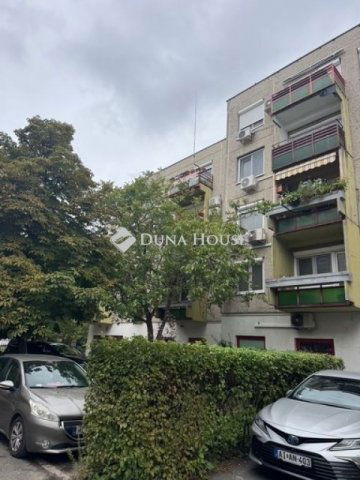 Eladó panellakás, Budapesten, XVI. kerületben 98.9 M Ft, 4 szobás