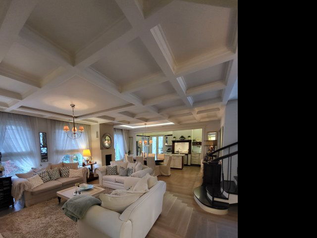 Eladó családi ház, Szegeden, Fogarasi utcában 245 M Ft, 5 szobás