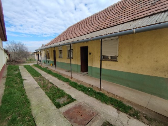 Eladó családi ház, Kartalon 40 M Ft, 3 szobás