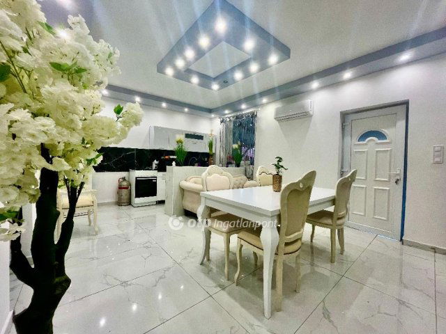 Eladó családi ház, Jászapátiban 21.5 M Ft, 2 szobás