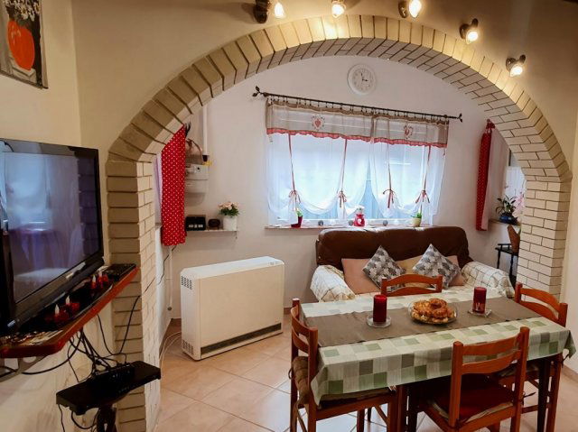 Eladó családi ház, Gyálon 99.499 M Ft, 4 szobás