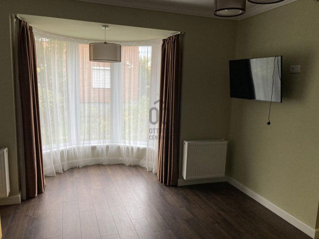 Eladó téglalakás, Debrecenben 160 M Ft, 3 szobás