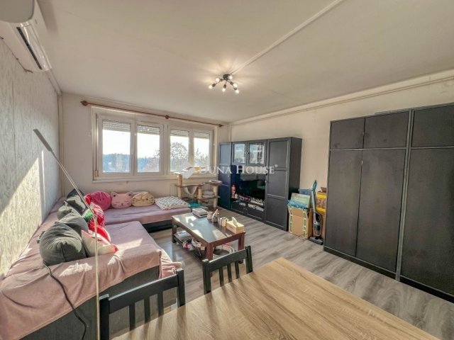 Eladó panellakás, Budapesten, XXI. kerületben 59.9 M Ft, 2 szobás