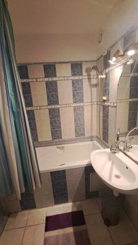 Eladó téglalakás, Nyíregyházán 47.5 M Ft, 3 szobás